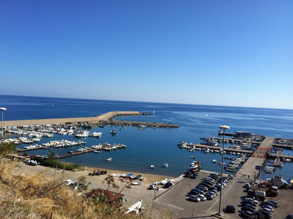 Gaia Holidays Apartments Cefalù Eksteriør billede