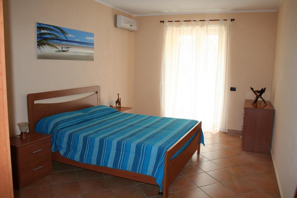 Gaia Holidays Apartments Cefalù Værelse billede